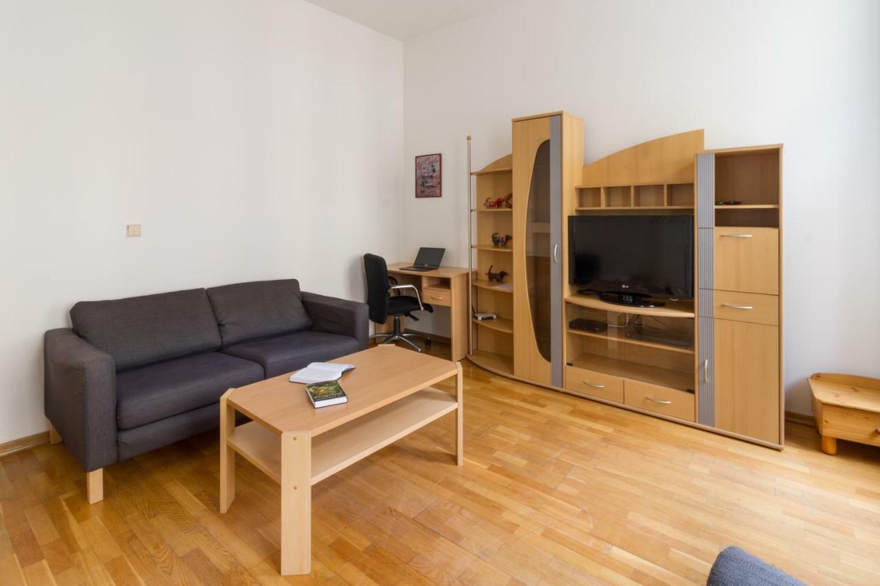 Zahrebska 4* Prag
