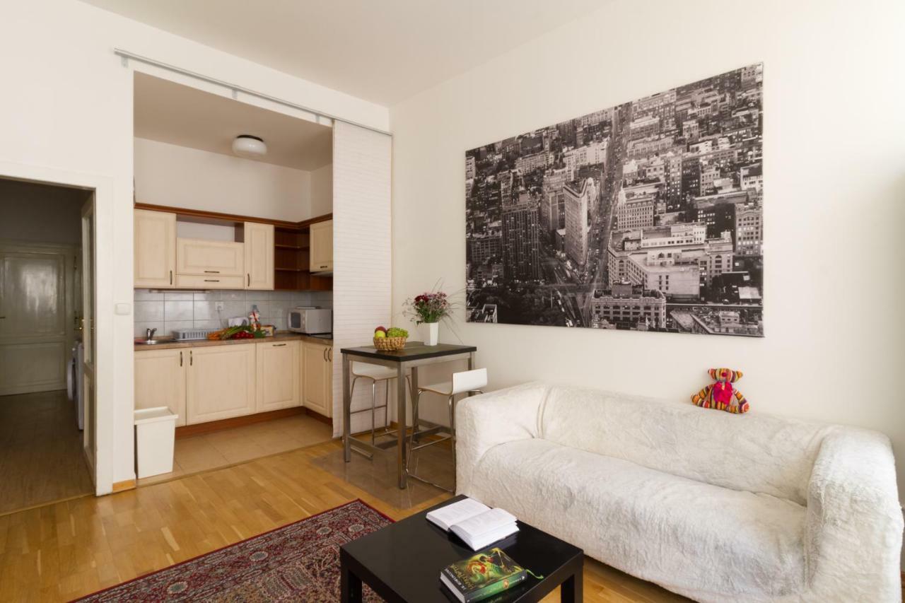 Aparthotel Zahrebska Prague